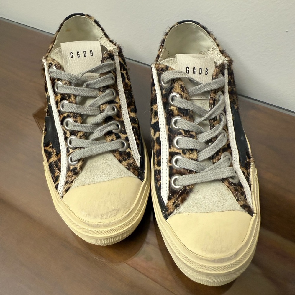 Golden Goose Leopard Print Low-Top Sneakers with Black Star - Picture 8 of 11